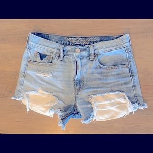 Distressed vintage high rise mom jean shorts